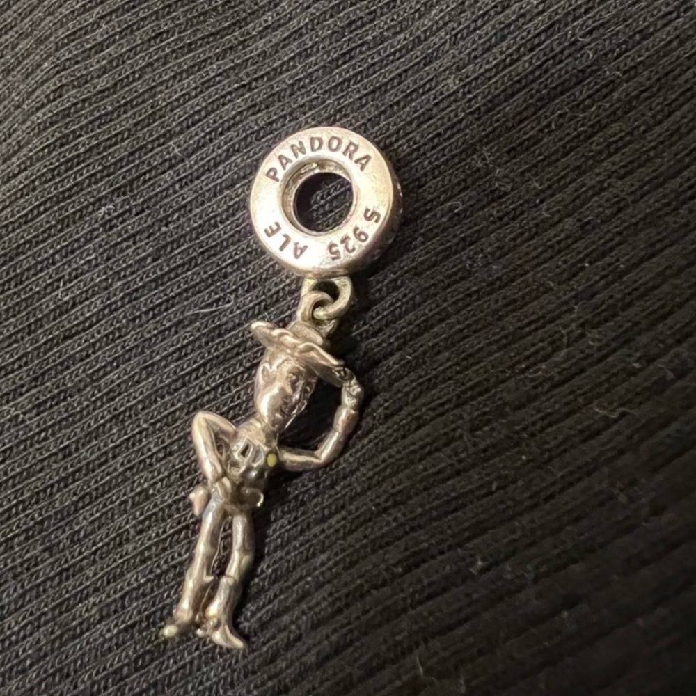 Pandora Woody charm